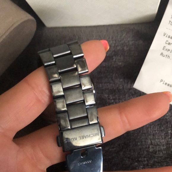 SOLD - Picture 3 of 4